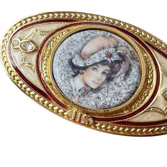 Vintage AVON President's Club Mrs. Albee Enamel Portrait Brooch Pin – 1997/98 - Picture 3 of 5